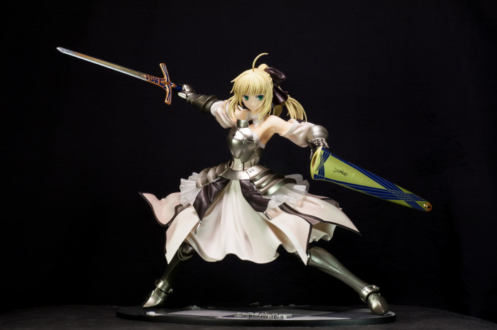 GSC Saber Lily Distant Avalon-001