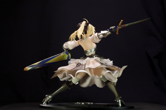 GSC Saber Lily Distant Avalon-007