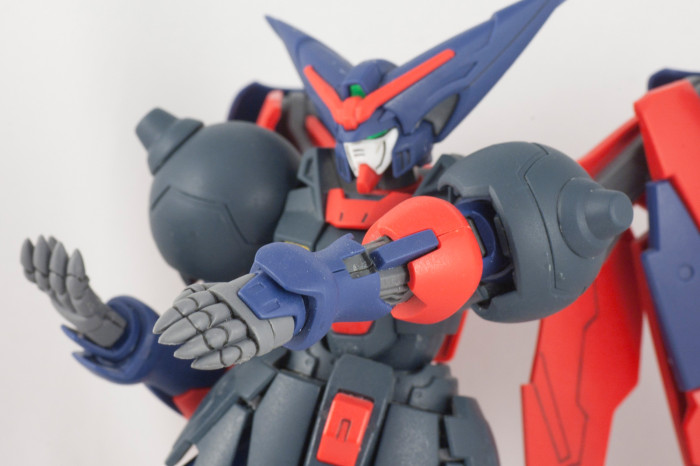 Master Grade Master Gundam-009