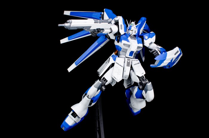 Master Grade Hi-Nu Gundam-16